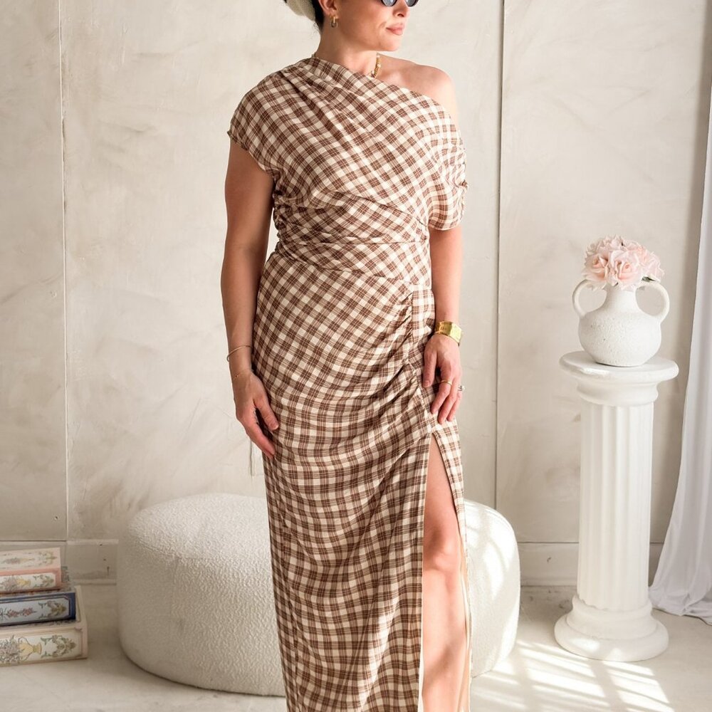 Women’s Brown Plaid One Shoulder Midi Dress - Picture 7 of 10